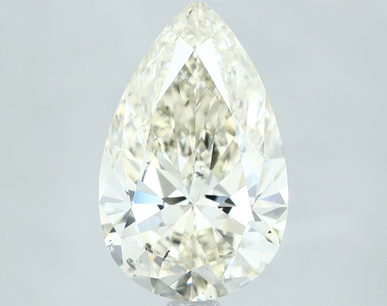 Pear Diamond